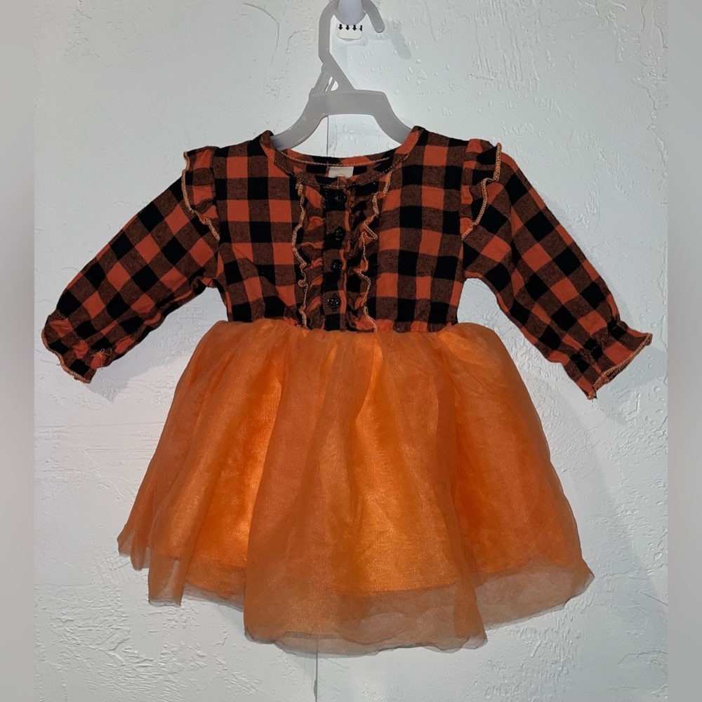 Infants Orange & Black Flannel and Netting Dressing